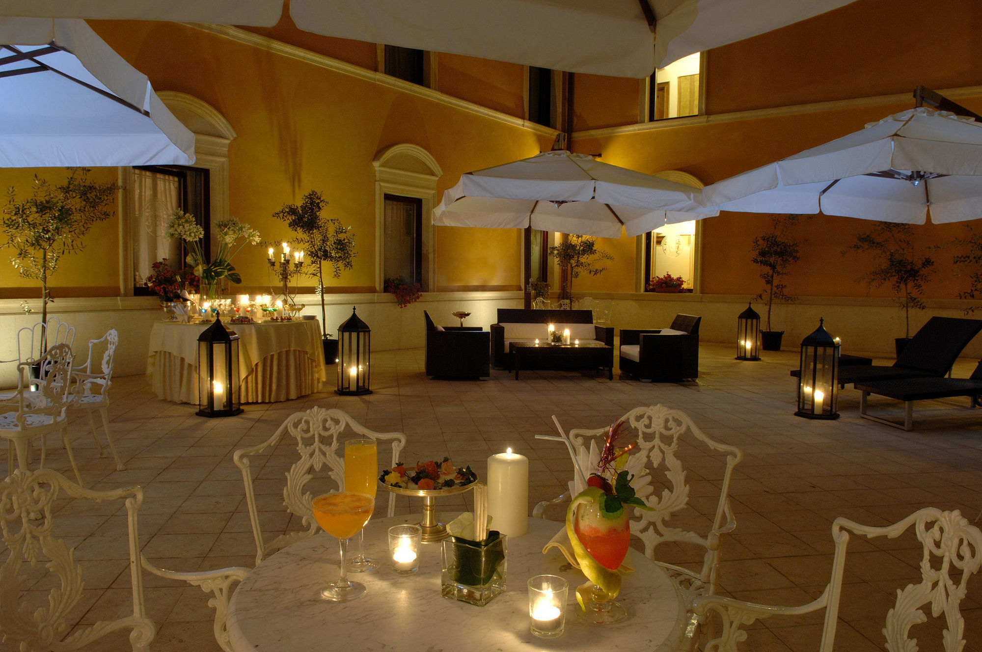Due Torri Hotel Verona Restaurante foto